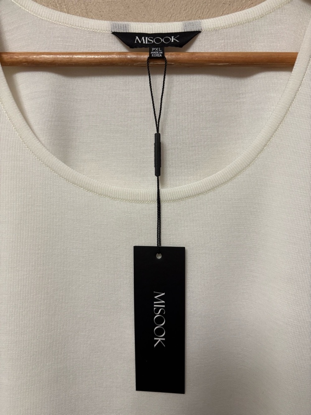 Misook Scoop Neck Tank White Size XL Petite NWT New - Picture 8 of 10